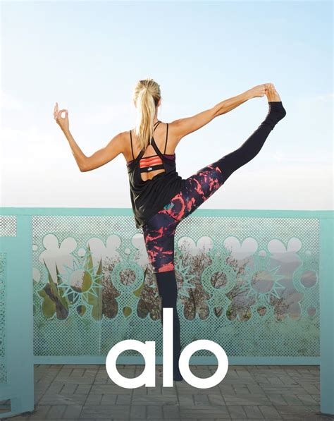 alo yoga website.